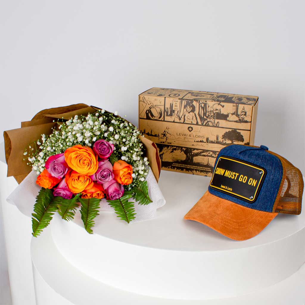 product-image-Levai & Loris Cap Gift Set with Roses - For Unisex