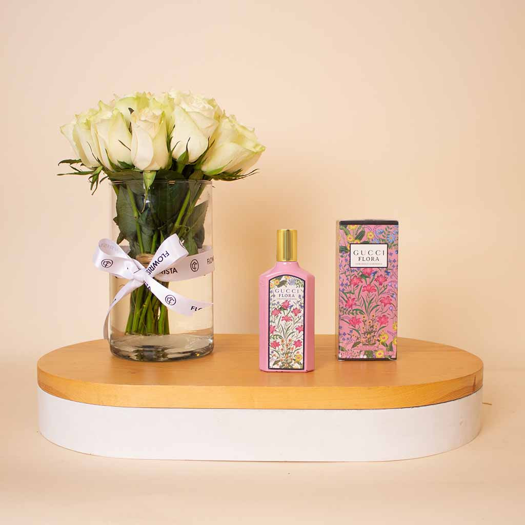 product-image-عطر غوتشي فلورا جورجيس غاردينيا للنساء 100 مل مع مزهرية من الورود البيضاء
