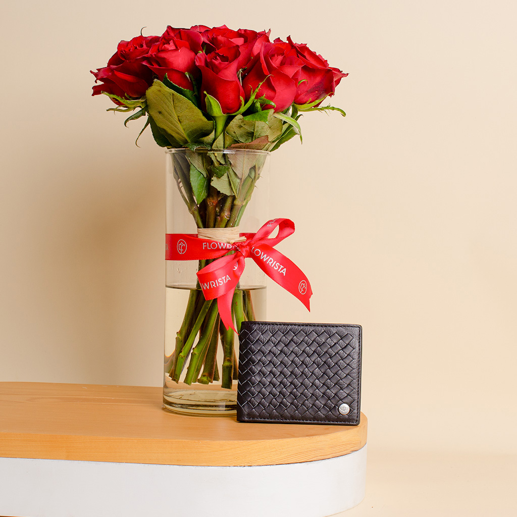 Flowrista Online Flowers Shop Police Wallet PA40112WLBL | Vase with 15 Red Roses