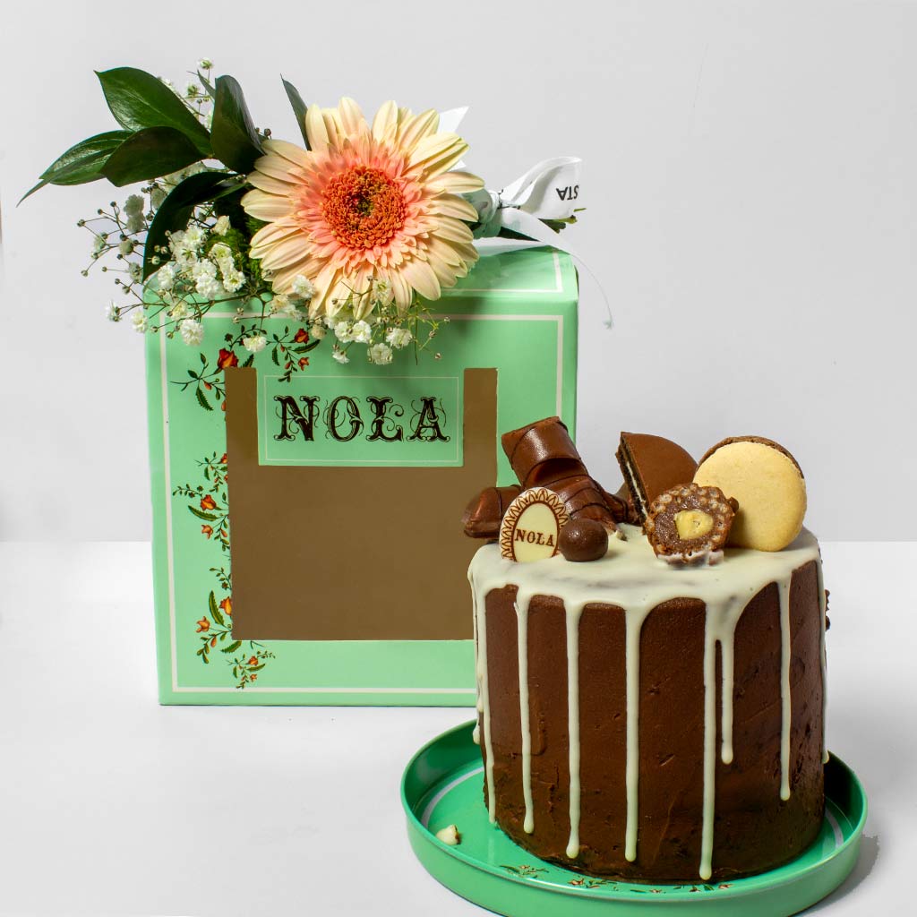 product-image-Nola lovely Kinder cake