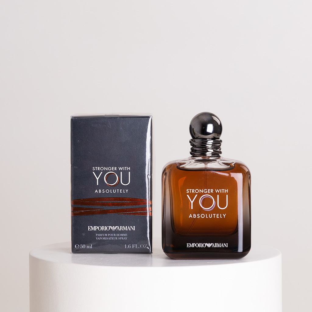 product-image-ساعة جيس الرجالية & عطر سترونج وذ يو& باتشي ليه جورميه & مزهرية وورود برتقالية