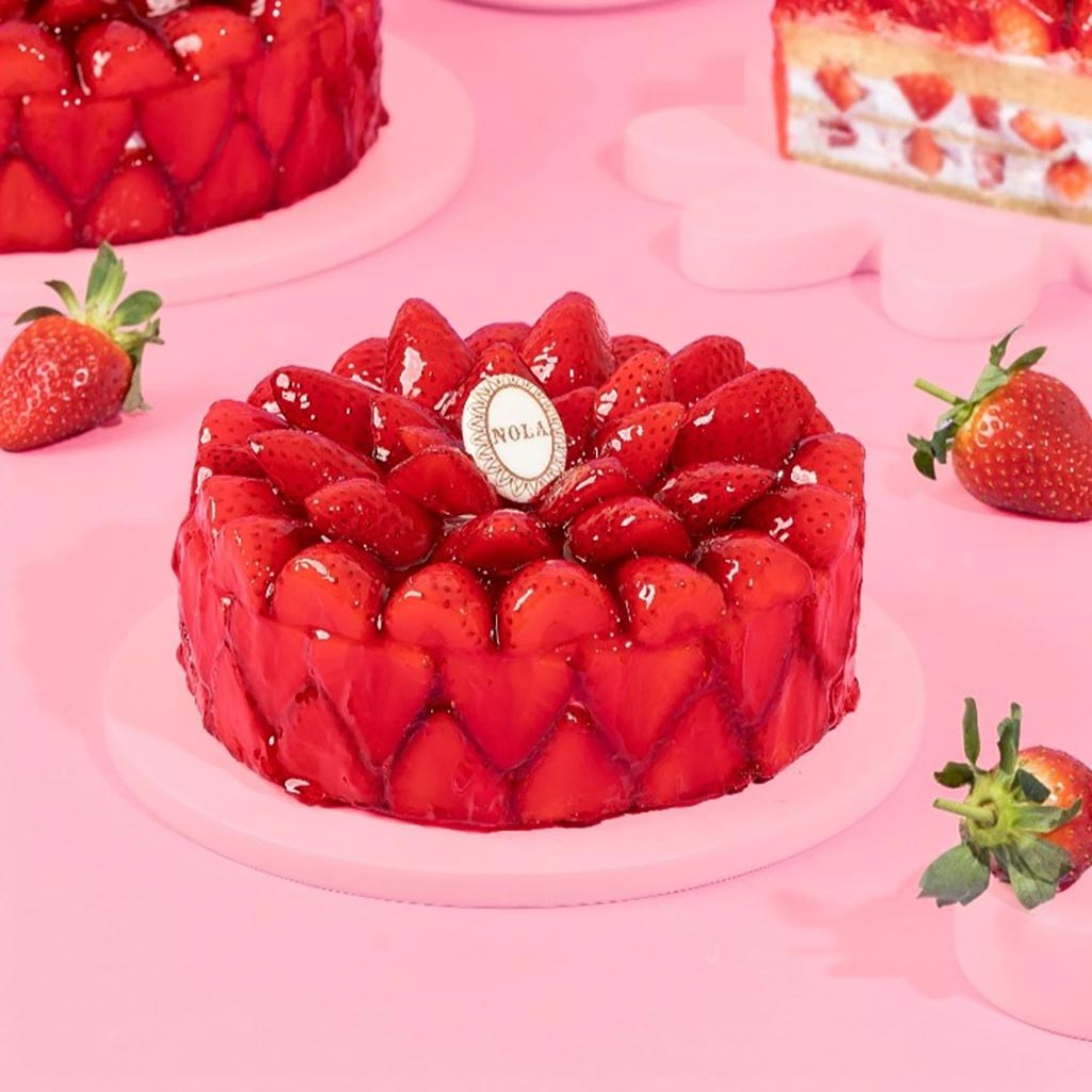 product-image-Nola Strawberry Classic Cake
