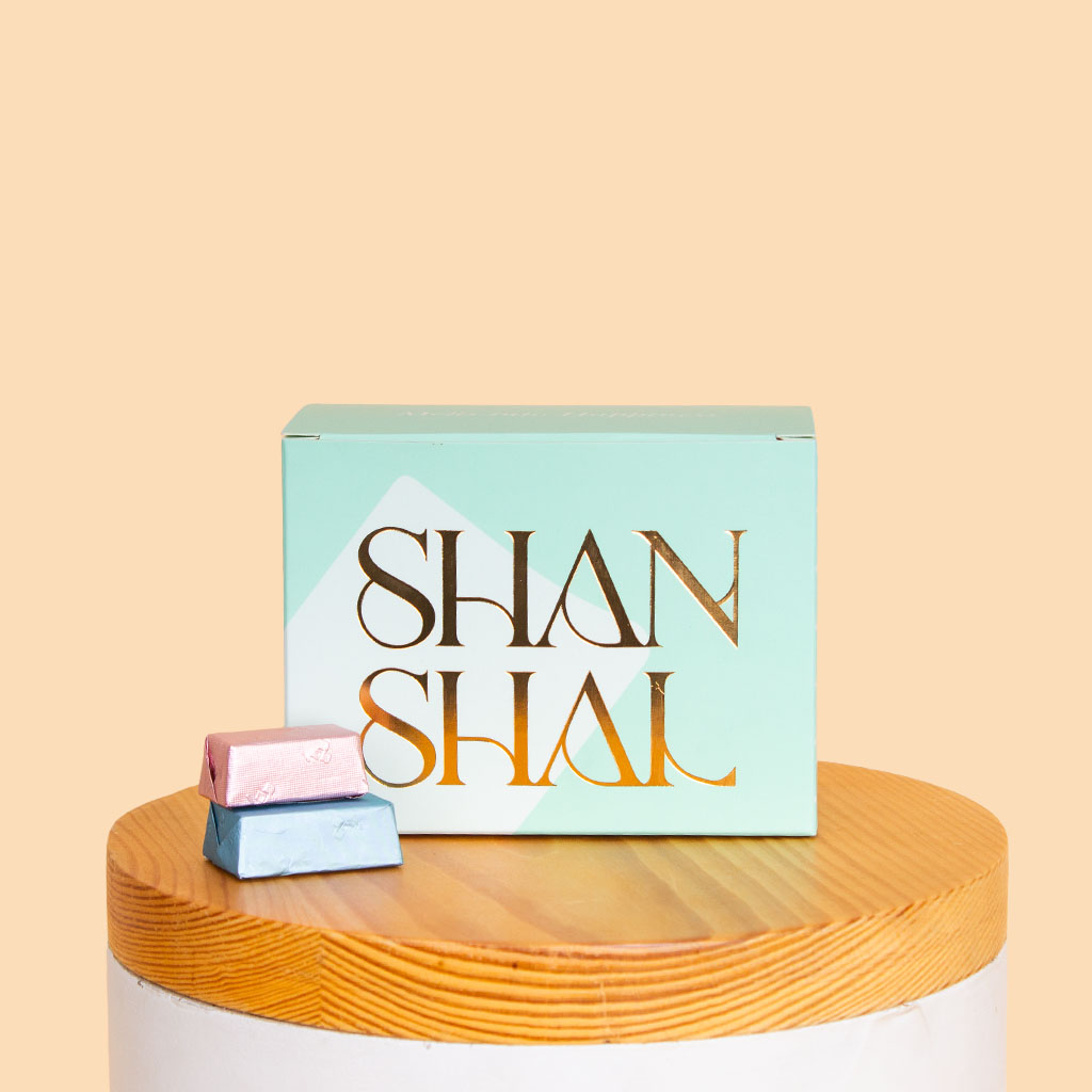 product-image-Shanshal Chocolate 0.25 kg & Pink Lily Roses Vase