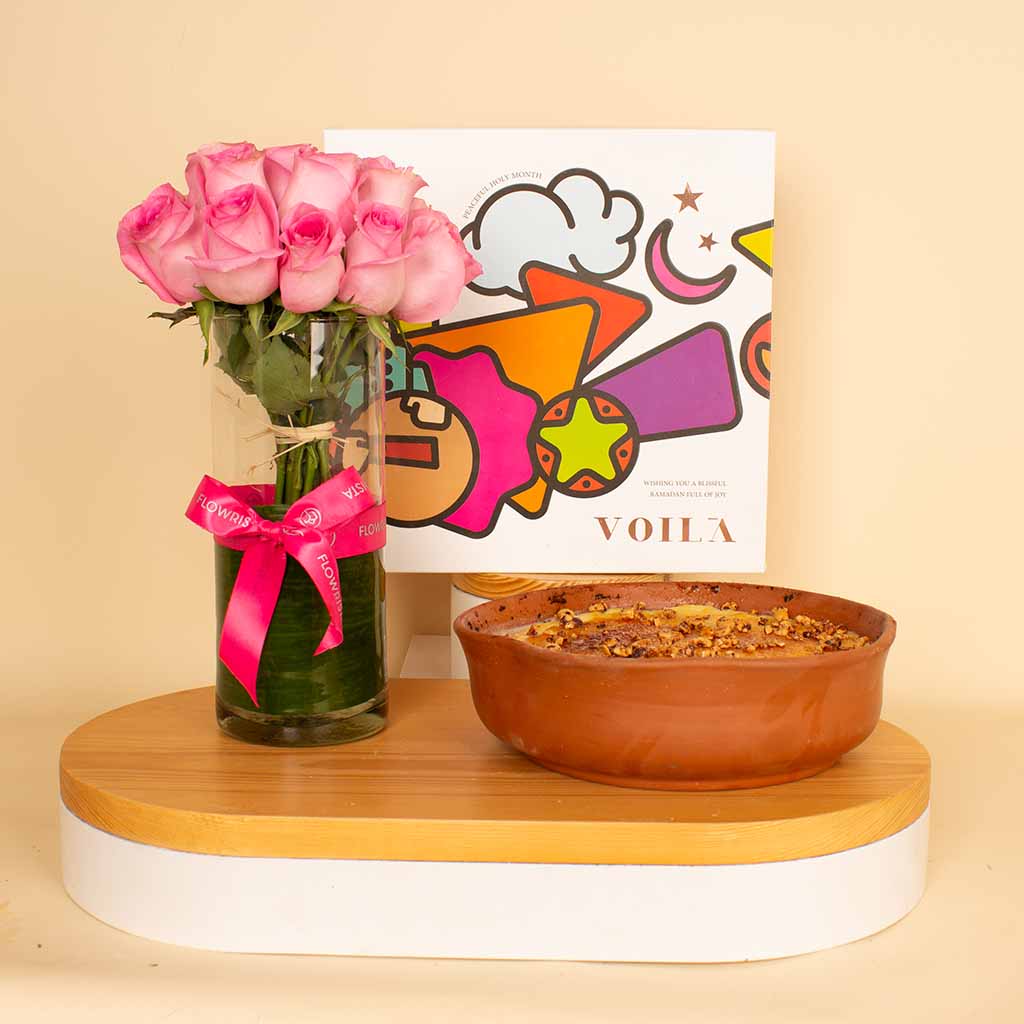 Flowrista Online Flowers Shop Voila Nutty Om Ali | The pink flower vase consists of 15 roses