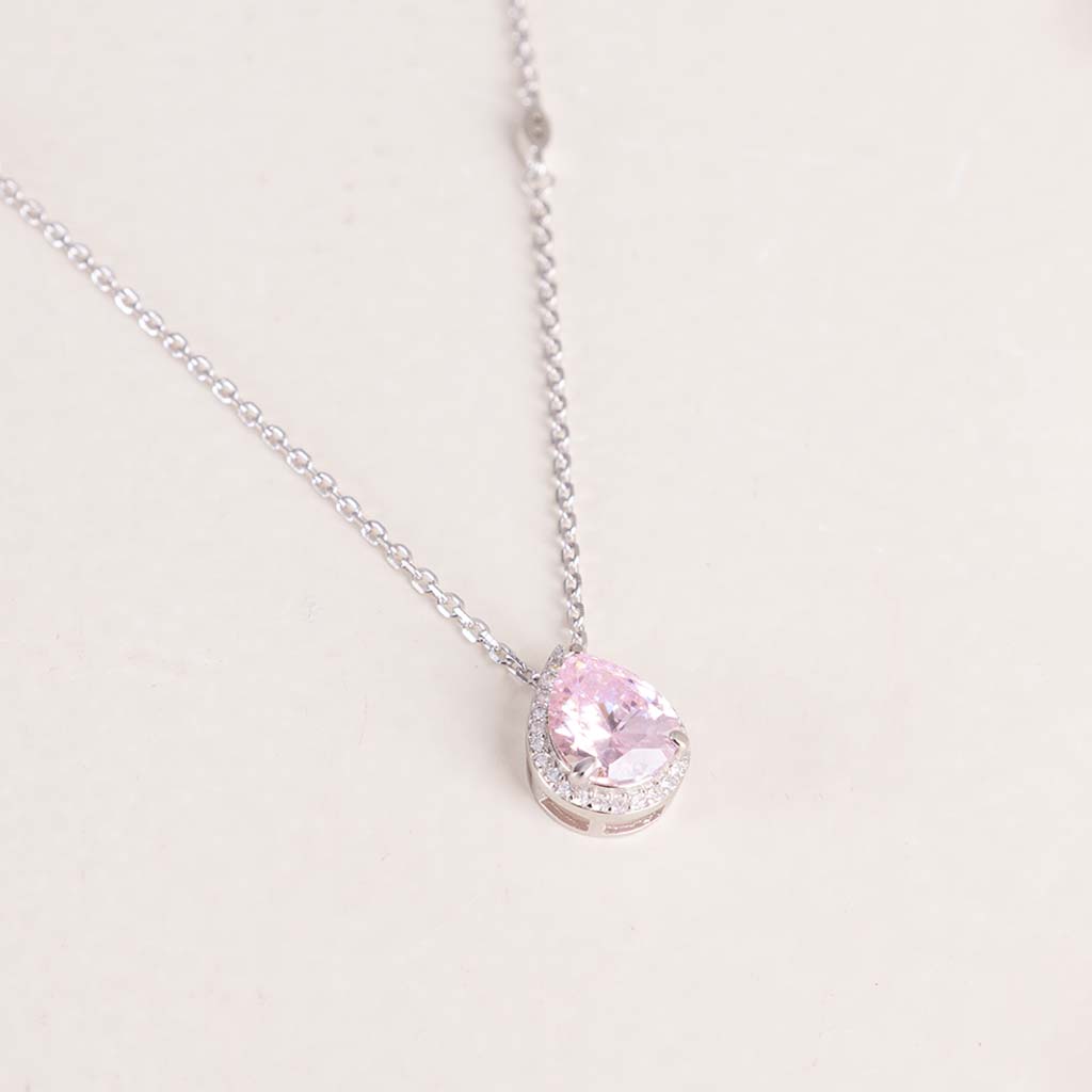 product-image-Markiz Silver Platinum-Plated Pink Zircon Necklace & Baby Roses & Gypsophila Bouquet