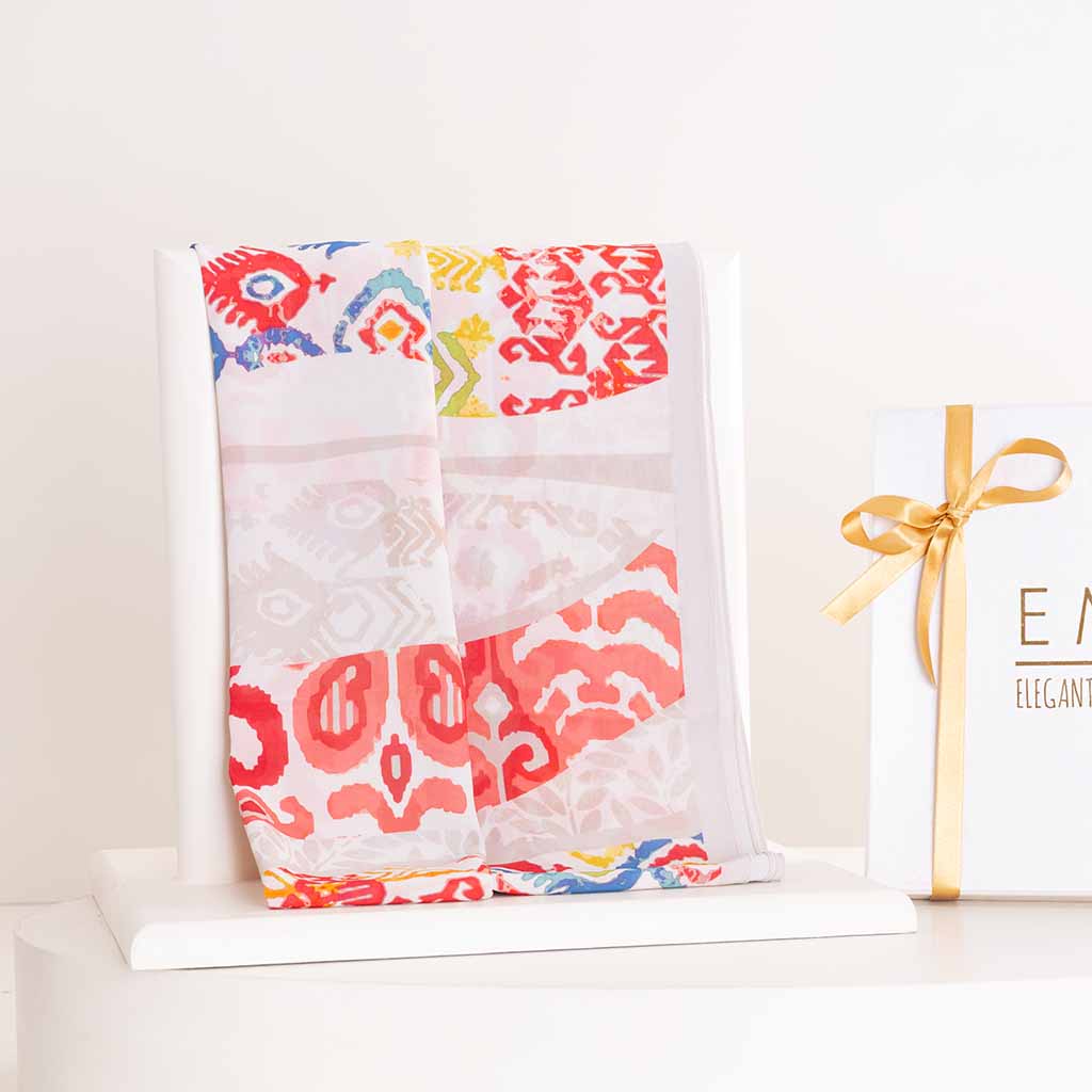 product-image-وشاح إيما سييرا مع بوكيه كوايت لوف