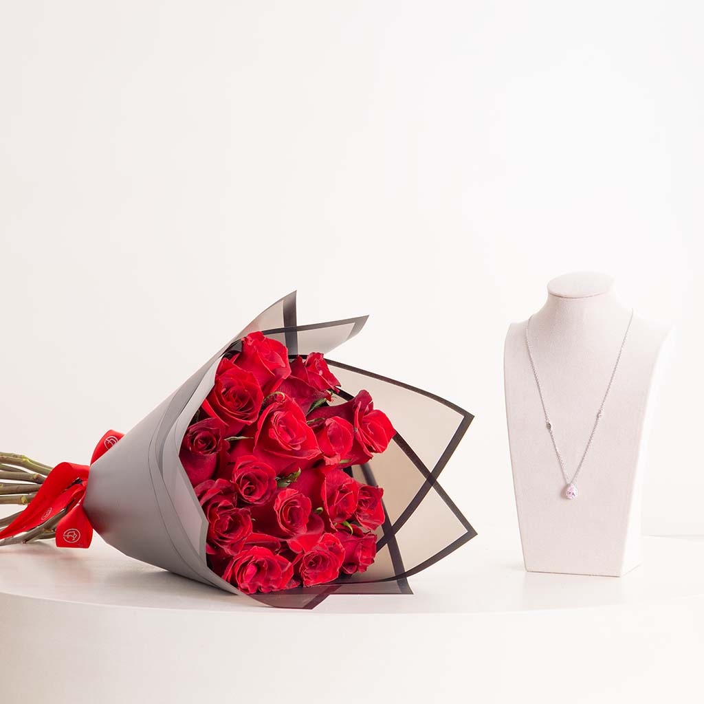 product-image-Markiz Platinum-Plated Pink Zircon Necklace &Red Roses Bouquet