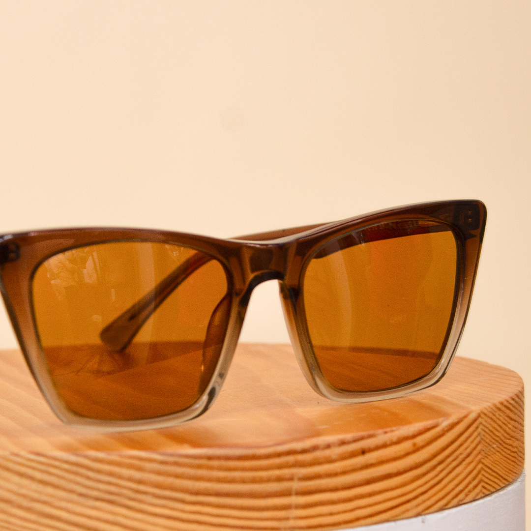 product-image-نظارة شمسية سيدراك بإطار متدرج - بني شفاف