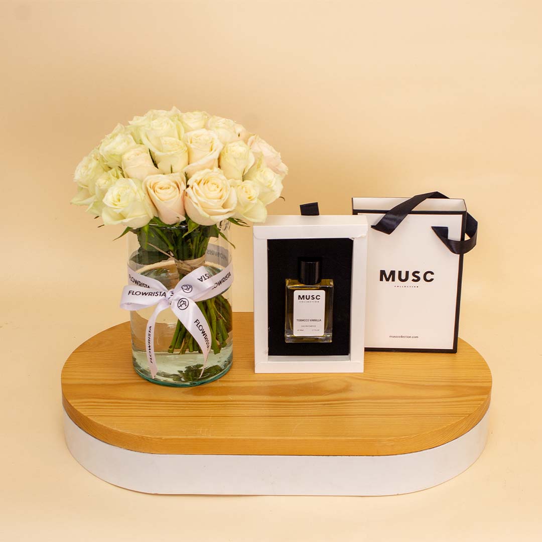 product-image-MUSC Tobacco Vanille 50ml & 20 White Roses Vase