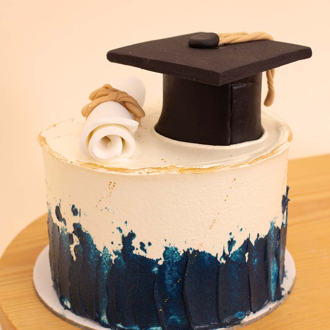 product-image-Ninos Graduation Celebration Cake