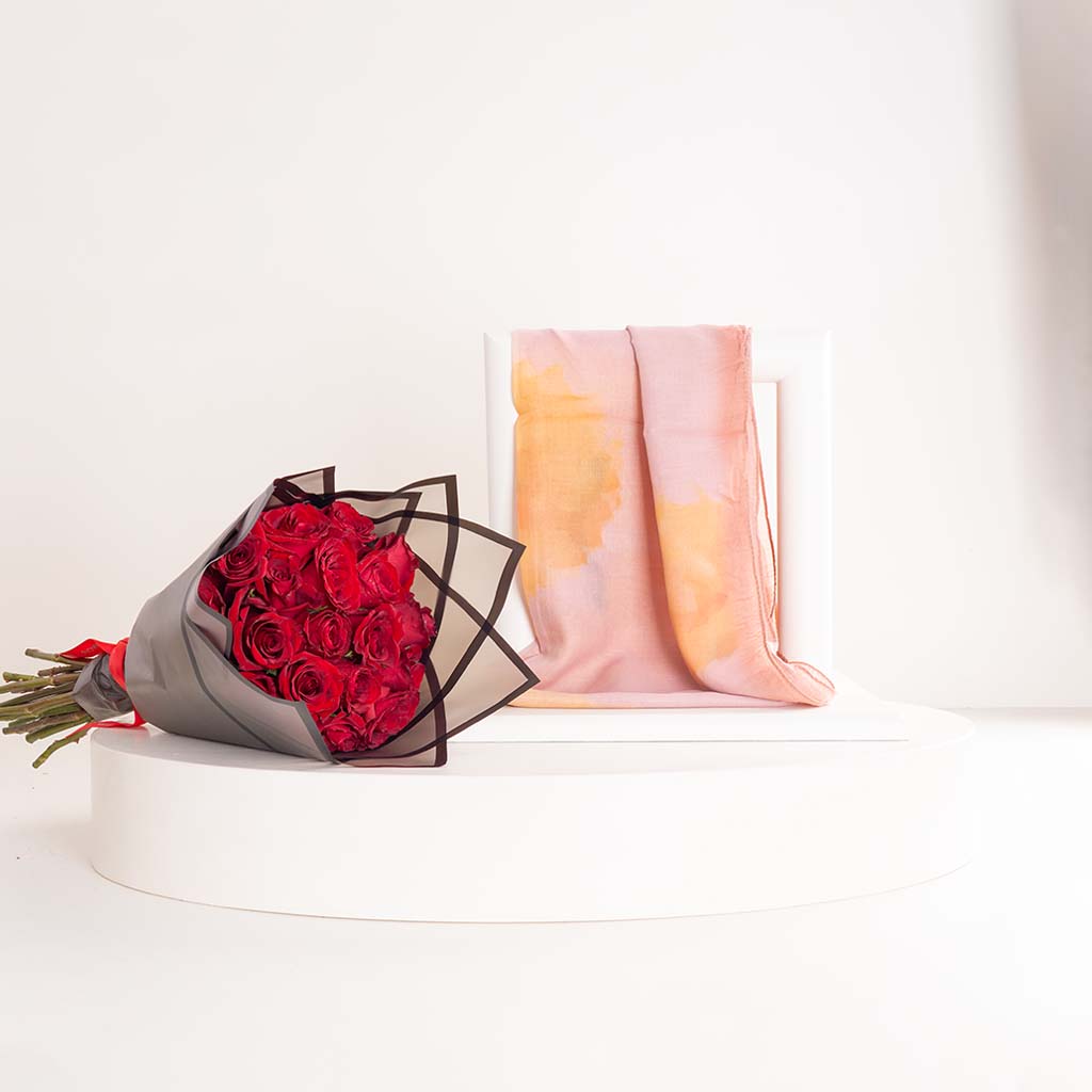 product-image-Veloor Azahar Scar & 20 Red Roses Bouquet