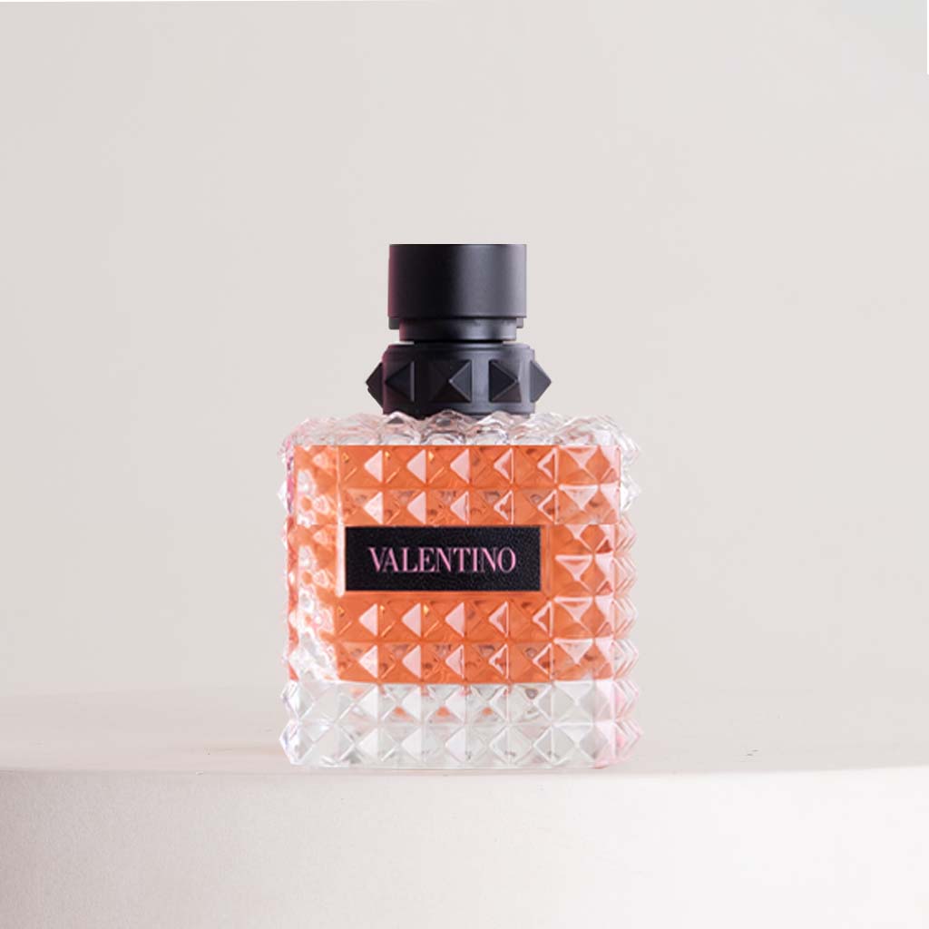 product-image-Valentino Donna Born In Roma Eau de Parfum 100ml & 15 Revival Roses Hand Bouquet