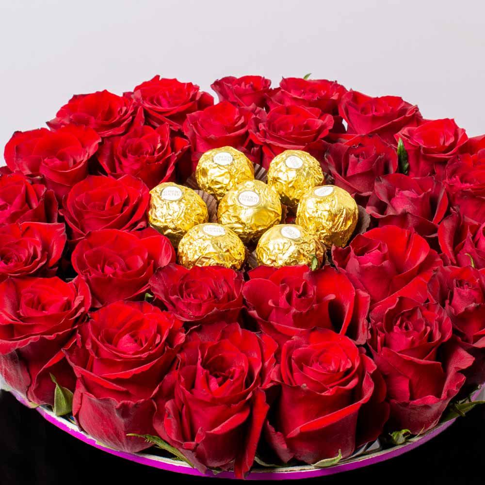 product-image-Red Roses & Ferrero Rocher Gift Box