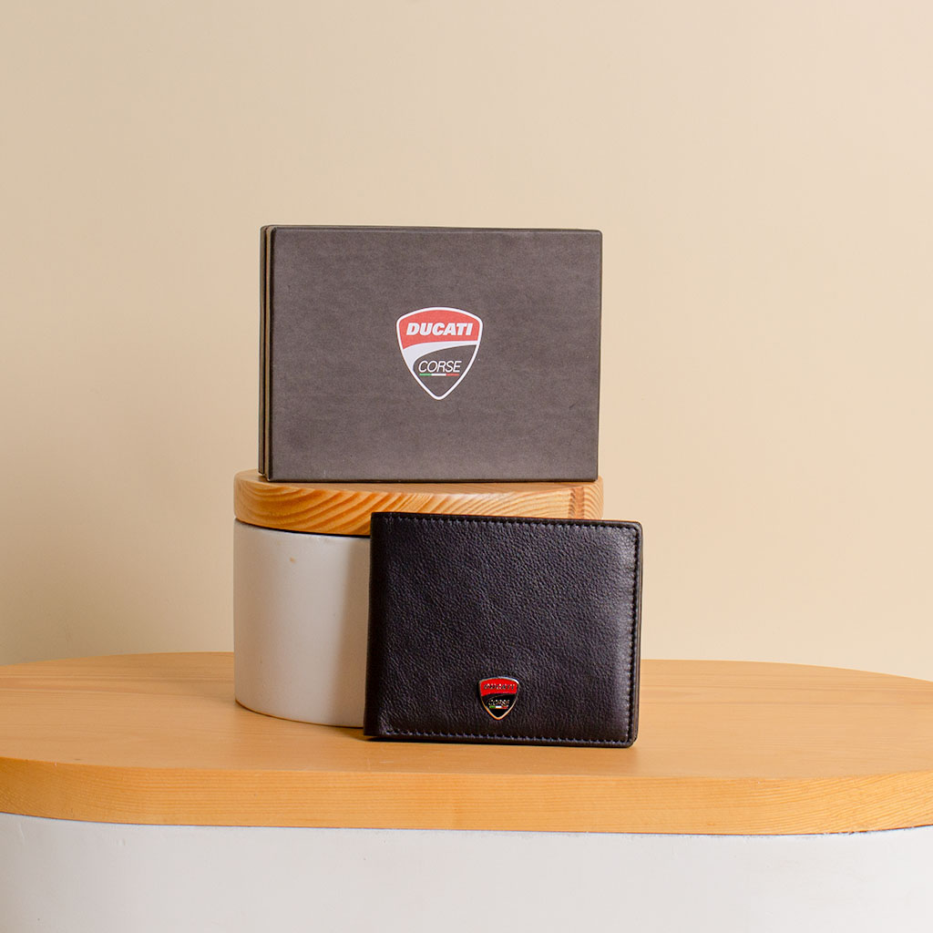 product-image-Ducati Corse Wallets & Red Rose Vase - 15 Roses