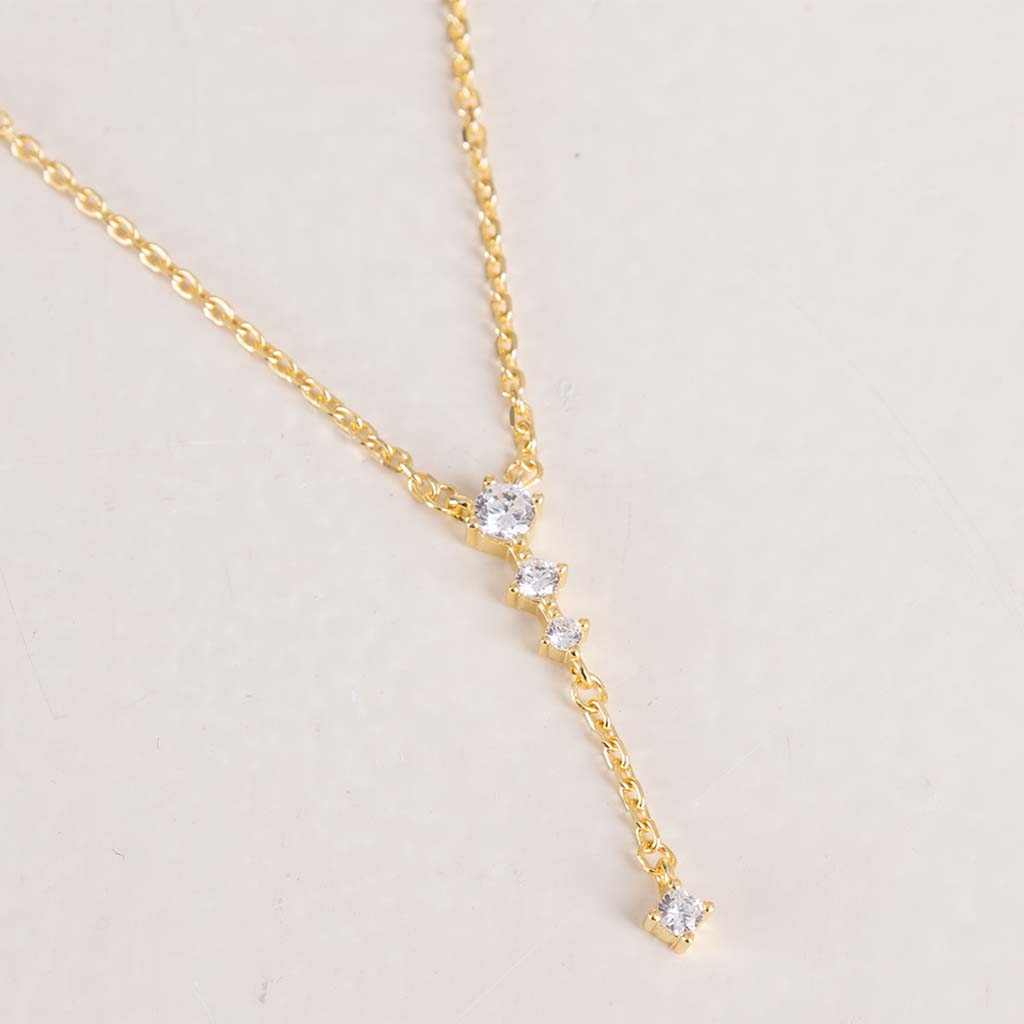 product-image-قلادة ماركيز المطلية بالذهب والزركون