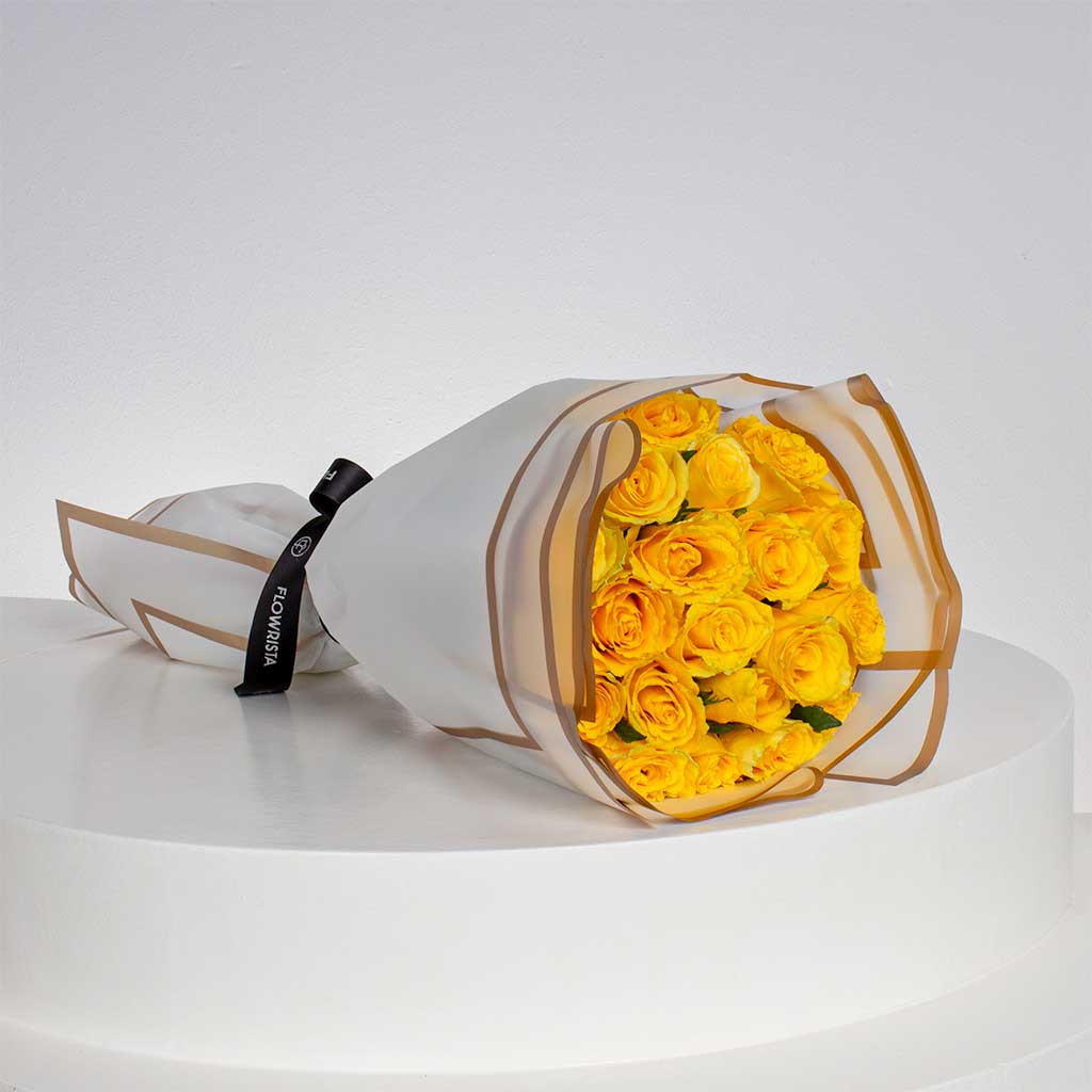 product-image-Yellow Roses Hand Bouquet | 20 Flowers