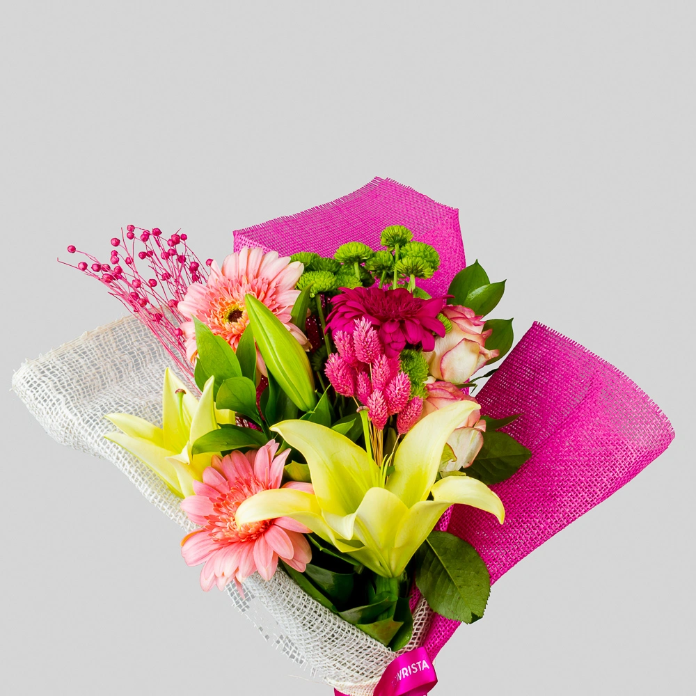 product-image-باقة من الورود الوردية والجيربيرا والزنابق الصفراء