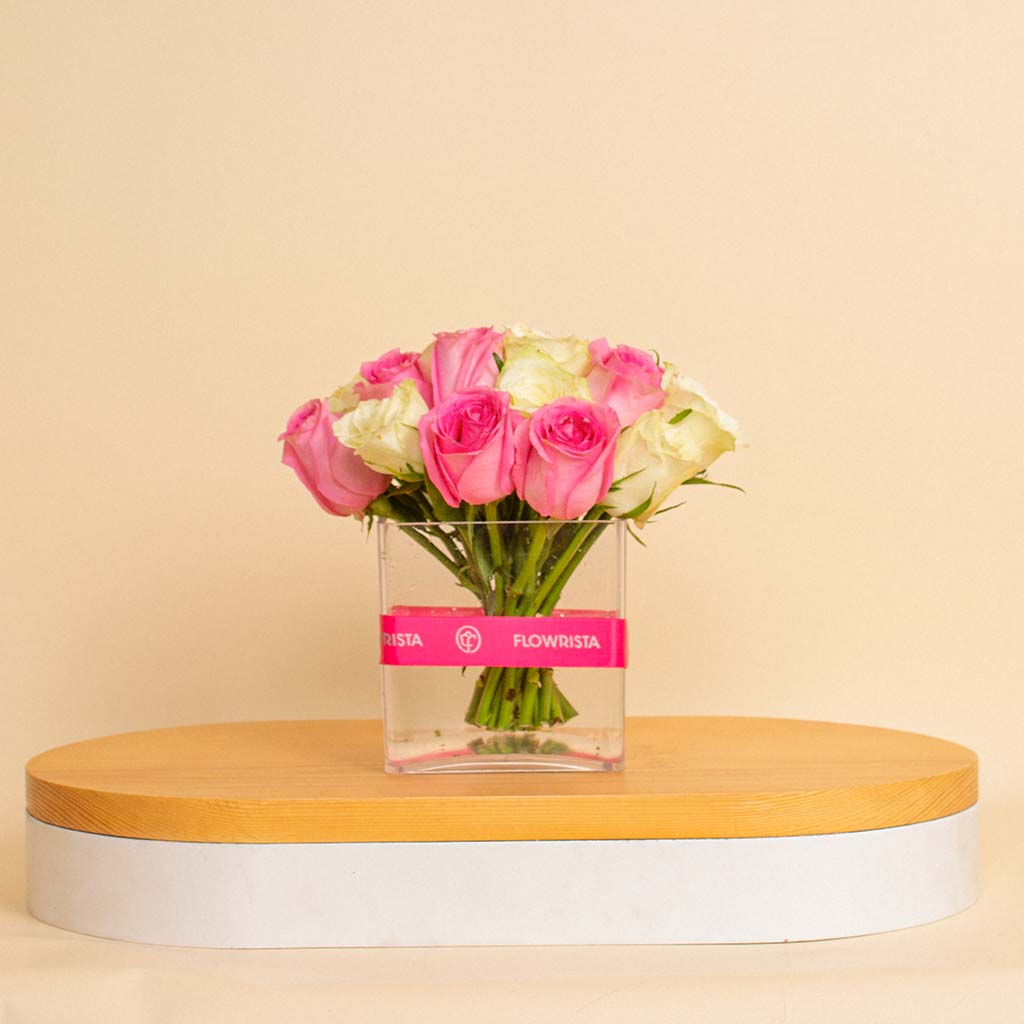 product-image-Mixed Flowers Vase | 20 White&Pink Flowers