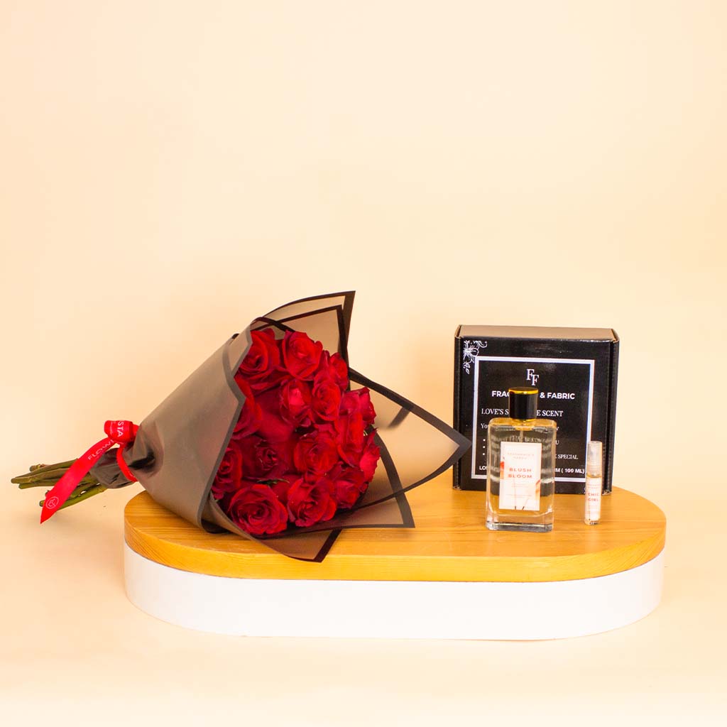 product-image-عطر فراغرانس آند فابريك بلَش بلوم للنساء وباقة من الورود الحمراء