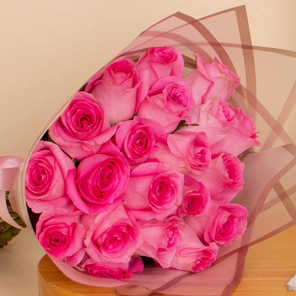 product-image-Voila Chocolate Cake & Pink Roses Bouquet